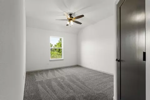 Bedroom - 7201 E Oakland St, Broken Arrow, OK 74014 photo 7 of 9