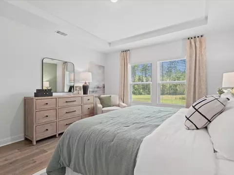 Bedroom - 10306 Grady Ln, Mobile, AL 36695 photo 2 of 7