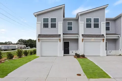 318 Parksville Pl, Greenville, SC 29605
