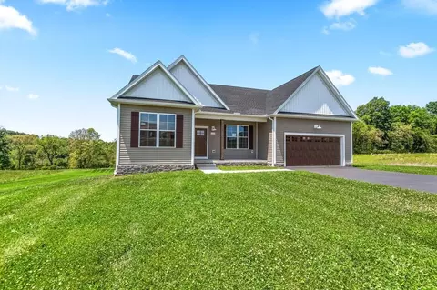 Exterior - Steeple View Dr, Hanover, PA 17331 photo 6 of 8
