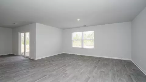 Living - 760 Twinstead Rd SW, Supply, NC 28462 photo 6 of 7