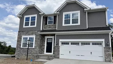 7011 Jones Ln, Mars, PA 16046
