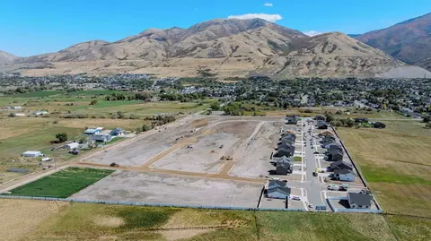 View/Area - 2337 S 1230 W, Perry, UT 84302 photo 3 of 6