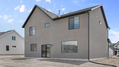 Exterior - 2337 S 1230 W, Perry, UT 84302 photo 9 of 11