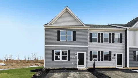17 Erow St, Fairmont, WV 26554