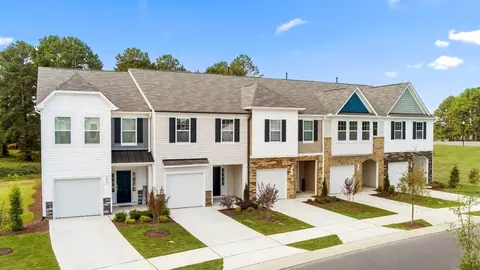 712 Sprout St, Zebulon, NC 27597