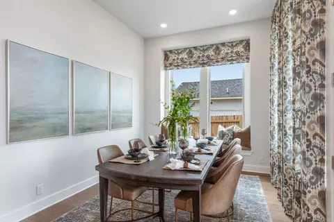 Dining - 208 N Eagle Point Rd, Van Alstyne, TX 75495 photo 3 of 3