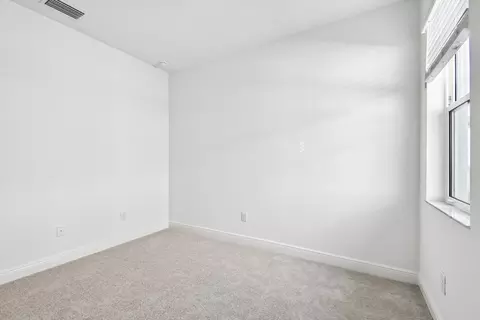 Bedroom - 3673 142nd Ter E, Parrish, FL 34219 photo 12 of 14