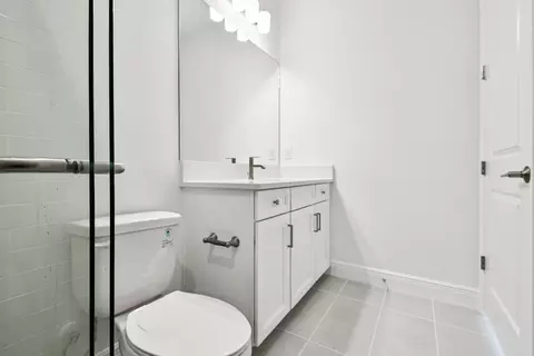 Bath - 3673 142nd Ter E, Parrish, FL 34219 photo 4 of 7