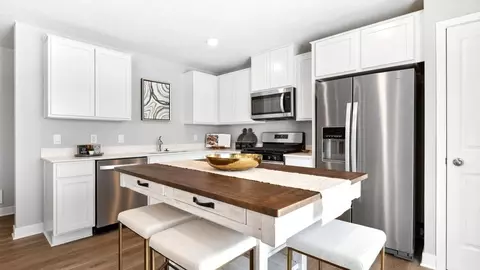 12711 Ashbury Dr, Rogers, MN 55374