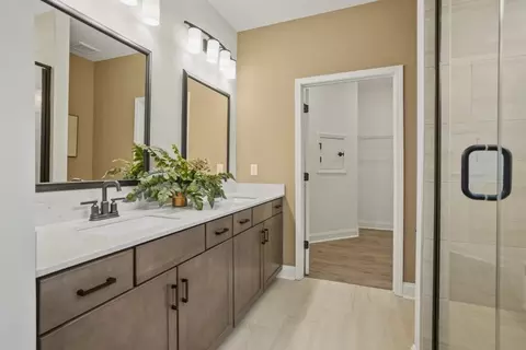 Bath - 12229 Ore Valley Rd, Midland, NC 28107 photo 1 of 3