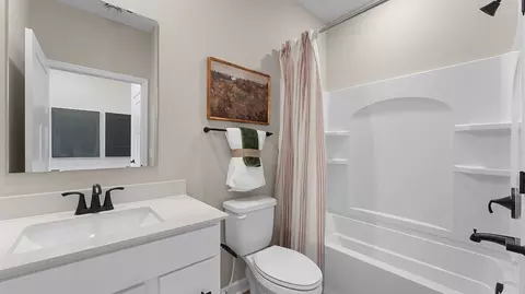 Bath - 707 Vista Ct, Hanover, MN 55341 photo 2 of 4
