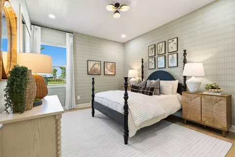 Bedroom - 17652 Cane Ave, Venice, FL 34293 photo 1 of 3