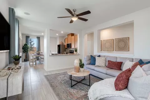 Entry Way - 5135 Briscoe Blf, Converse, TX 78109 photo 1 of 1