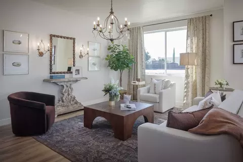 Living - 2914 Ruby Port St, Tulare, CA 93274 photo 5 of 5