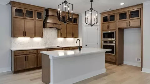 Kitchen - 7253 Fairlawn Dr, Fairview, TN 37062 photo 5 of 7