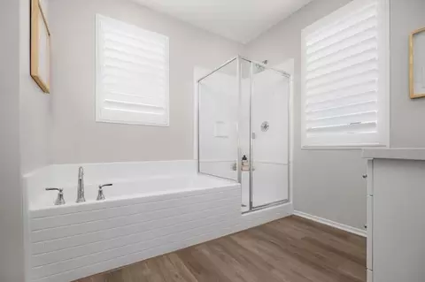 Bath - 27801 Beam Clay Ln, Menifee, CA 92585 photo 2 of 2