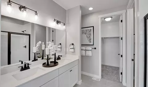 Bath - 2188 S 4140 W, Taylor, UT 84401 photo 2 of 3
