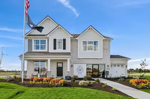 9925 Hyde Dr, Mccordsville, IN 46055
