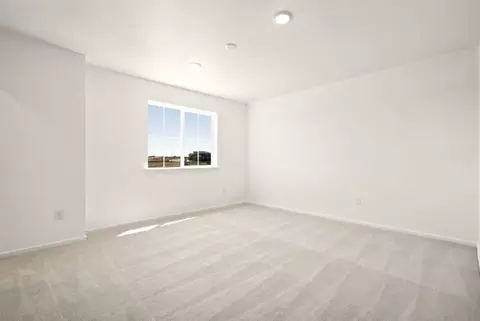 Bedroom - 6891 Utica Ave, Longmont, CO 80504 photo 8 of 9
