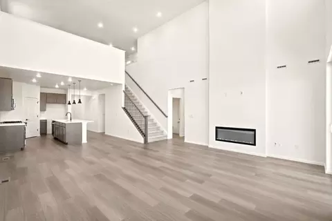 Living - 6891 Utica Ave, Longmont, CO 80504 photo 6 of 7