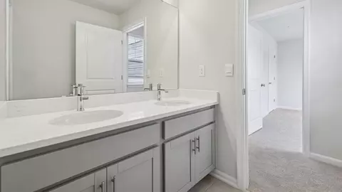 Entry Way - 456 Hanson St, Frederick, MD 21701 photo 6 of 7