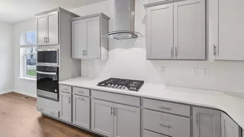 Kitchen - 456 Hanson St, Frederick, MD 21701 photo 5 of 11