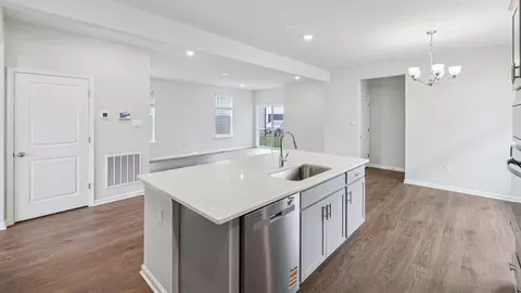 Entry Way - 456 Hanson St, Frederick, MD 21701 photo 4 of 7
