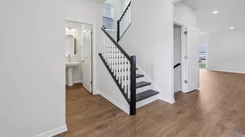 Entry Way - 456 Hanson St, Frederick, MD 21701 photo 3 of 7