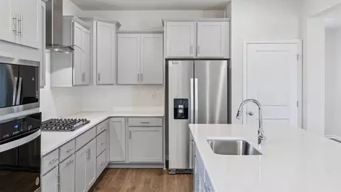 Kitchen - 456 Hanson St, Frederick, MD 21701 photo 3 of 11