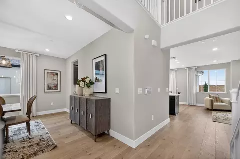 Entry Way - 3916 Currant St, Placer One, CA 95747 photo 7 of 18