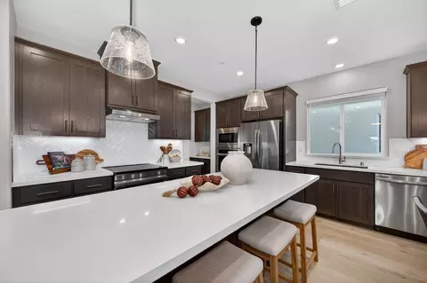 Kitchen - 3916 Currant St, Placer One, CA 95747 photo 4 of 30