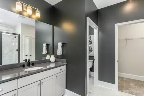Bath - 12229 Ore Valley Rd, Midland, NC 28107 photo 2 of 2