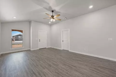 Living - 8303 Greentree Dr, Lenexa, KS 66227 photo 2 of 2