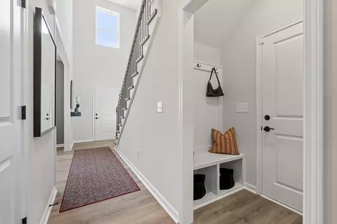 Entry Way - 897 Jp Stevens Rd, Seneca, SC 29678 photo 4 of 9