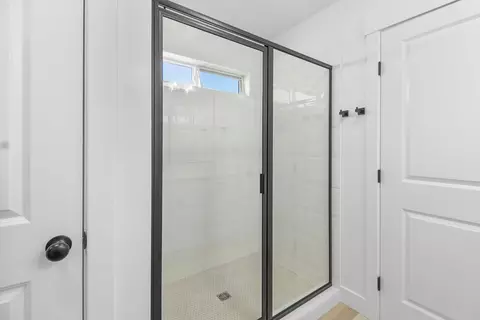Bath - 574 N 600 W, Smithfield, UT 84335 photo 2 of 2