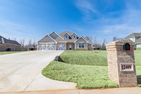 8261 Switchgrass Dr, Cashion, OK 73044