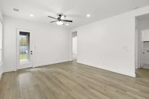 Living - 709 Rustic Ridge Dr, Lavon, TX 75166 photo 4 of 7