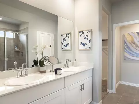 Bath - 303 Eldora Dr, Nevada, TX 75173 photo 2 of 2