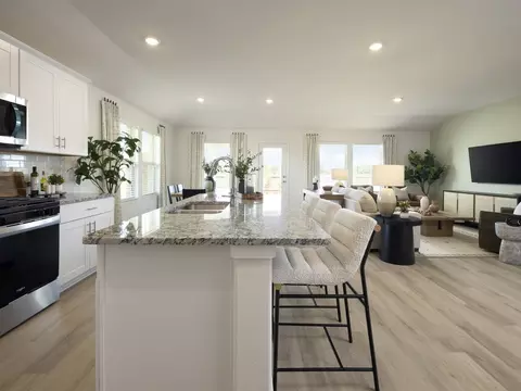 Kitchen - 303 Eldora Dr, Nevada, TX 75173 photo 4 of 4
