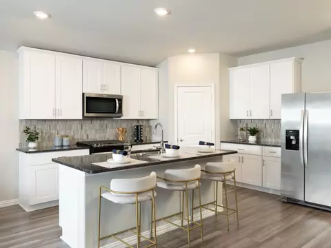 Kitchen - 303 Eldora Dr, Nevada, TX 75173 photo 4 of 4