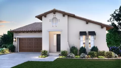 2071 Red Oak Dr, Hollister, CA 95023