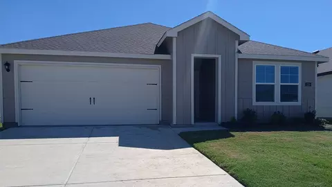 239 Whispering Pine Dr, Royse City, TX 75189