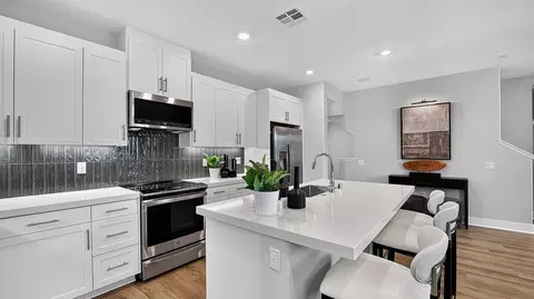 Kitchen - Avalon Blvd & E 213th St, Carson, CA 90745 photo 3 of 8