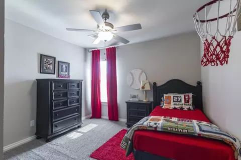 Bedroom - 3205 Broadmoore Dr, Moore, OK 73160 photo 5 of 5