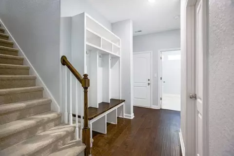 Entry Way - 234 Hall Rd, Hampton, VA 23664 photo 4 of 4