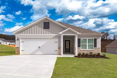 Exterior - 3004 Pilgrim Way, Montevallo, AL 35115 photo 3 of 11