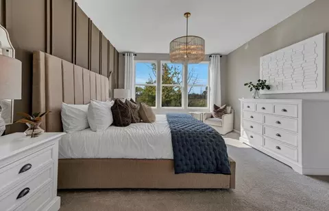Bedroom - 12396 Eileen St, Lemont, IL 60439 photo 2 of 4