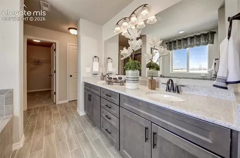 9725 Warrick St, Colorado Springs, CO 80924