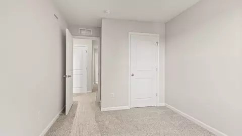 Entry Way - 10312 Mae Ct, Cincinnati, OH 45251 photo 7 of 14